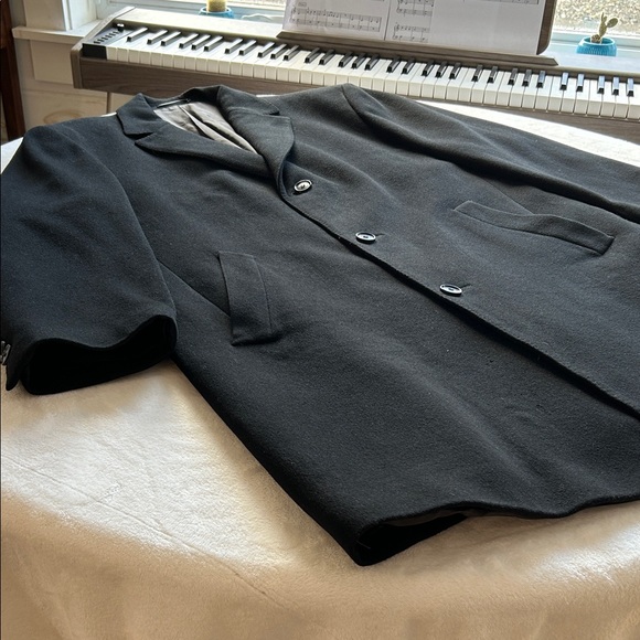 BOSS Hugo Boss Mens Long Black Coat. Wool and Cashmere. 56 (46 US Size) - Picture 5 of 17